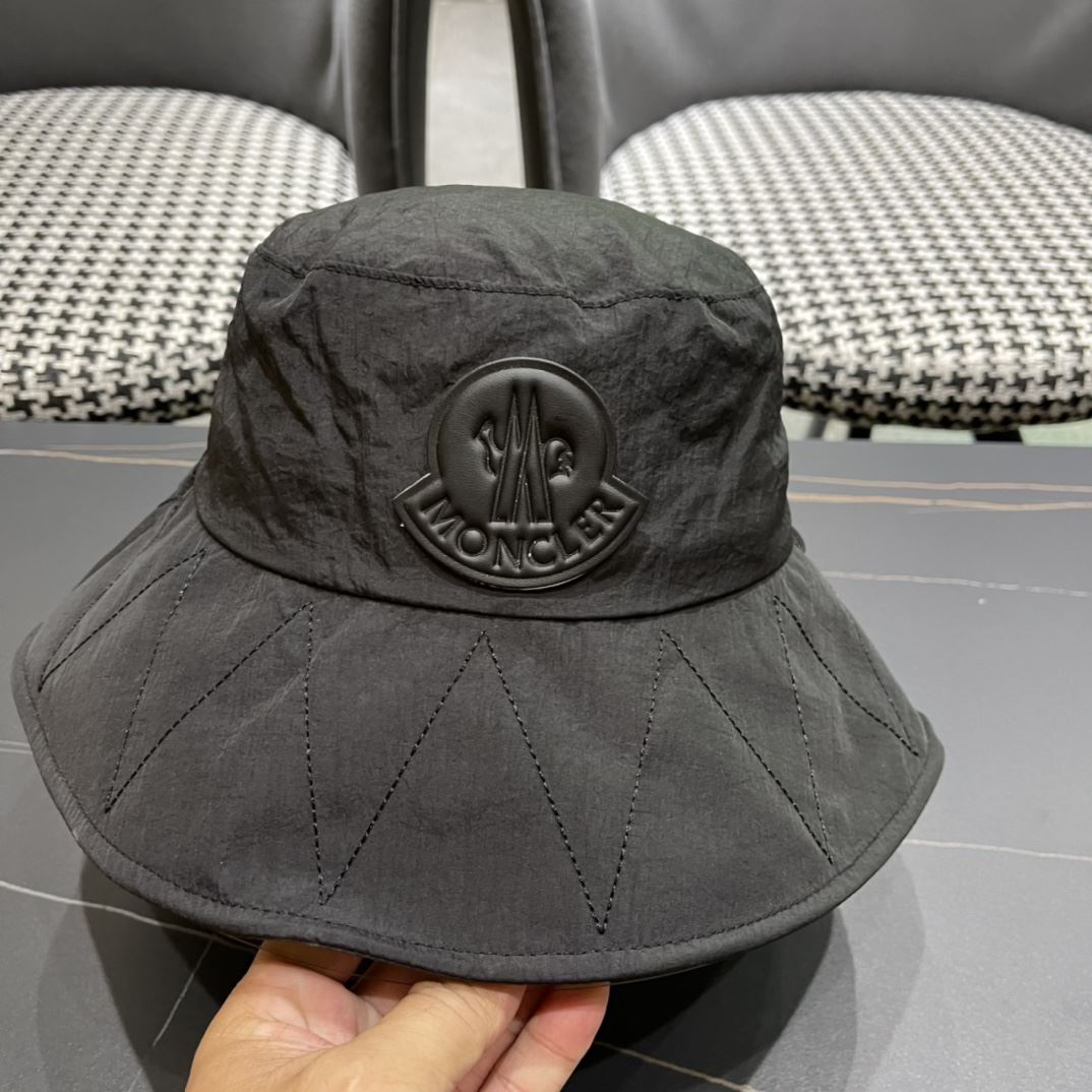 Moncler Caps